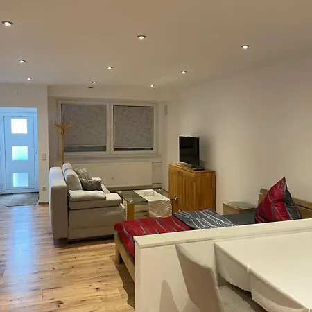 Апартаменты Fuer Urlauber, Geschaeftsreisende Oder Langzeitmieter *